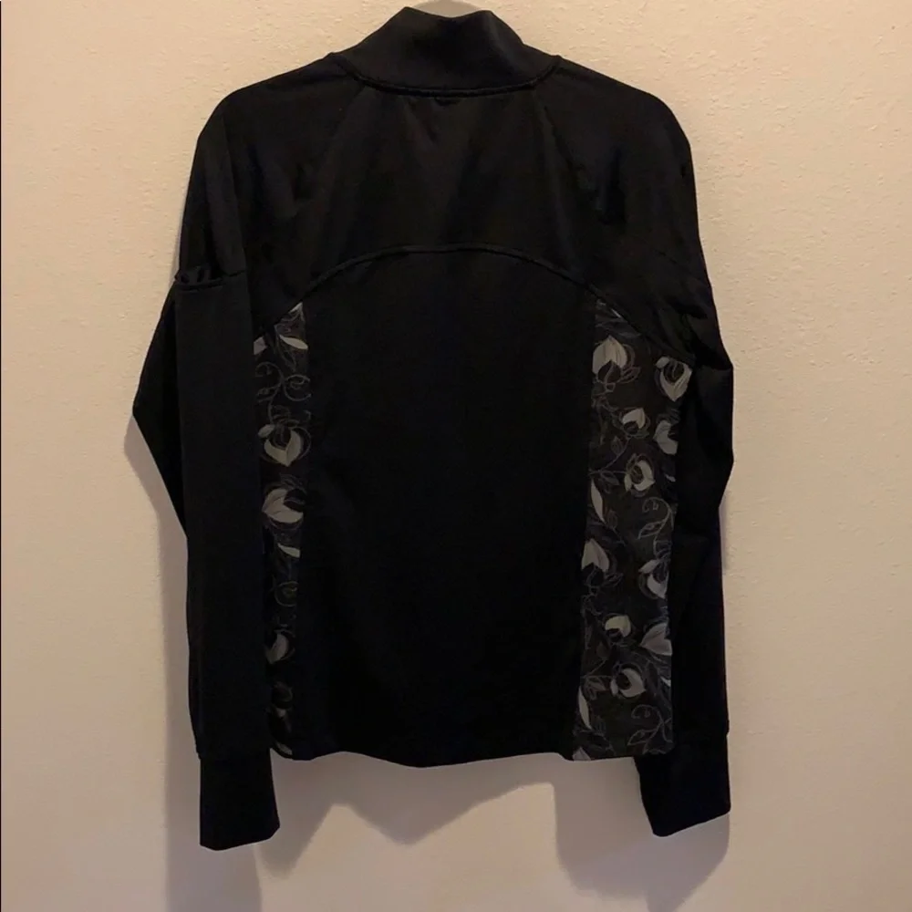 TEK Gear sweat jacket. Black W/ gray floral insets​​​​​​​​​​​​​​​​​​​​